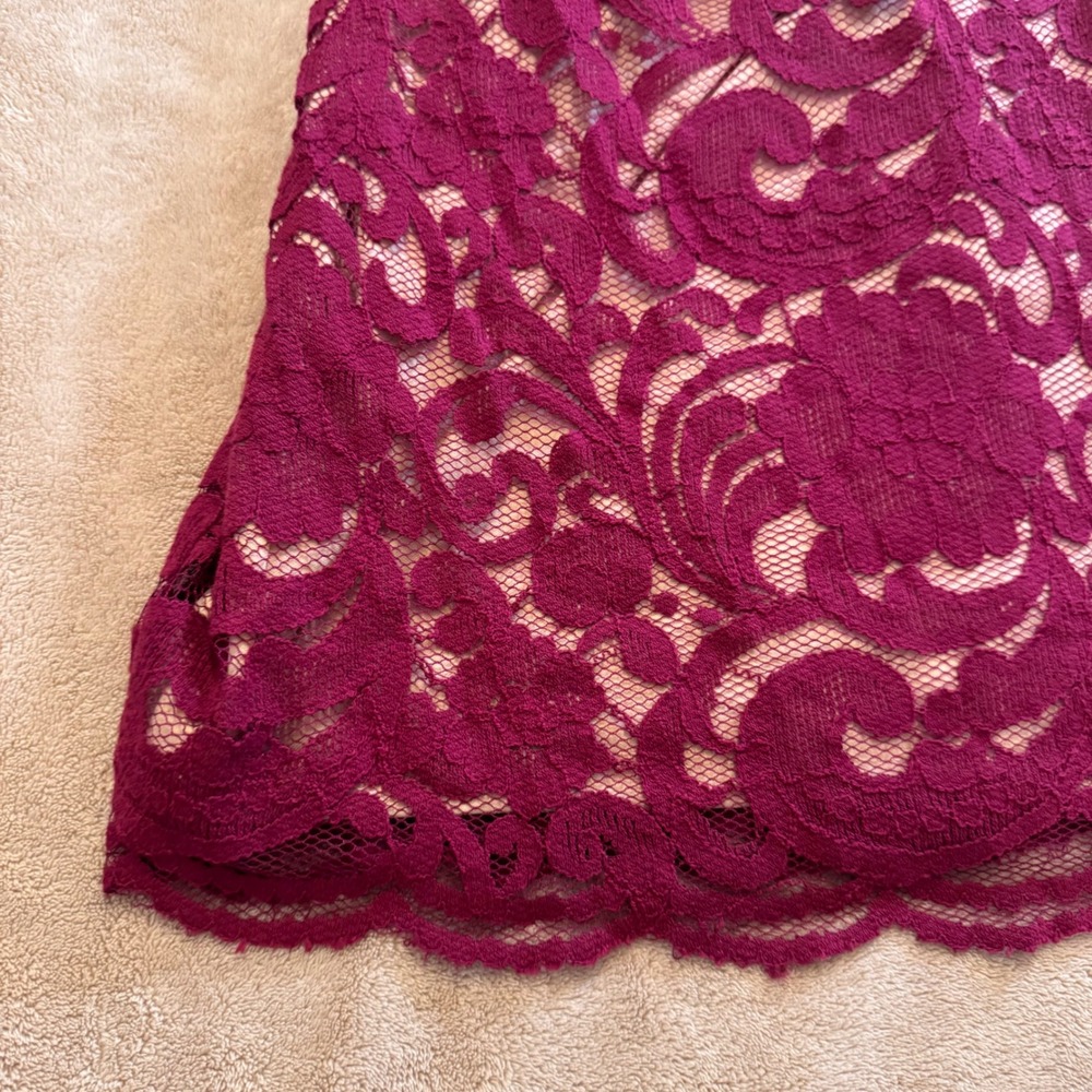 Vince Camuto Whimsy Lace Bell Sleeve Dress Wedding Cocktail Party Chic Luxe Sz 2 - Picture 4 of 9